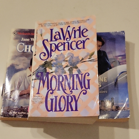 Free With Purchase - Picture 1 of 6